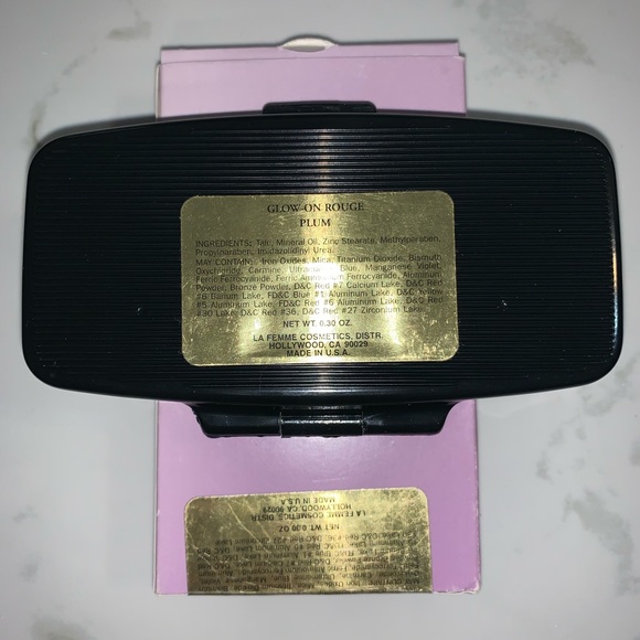 Glow On Blush & Brush - Picture 7 of 8